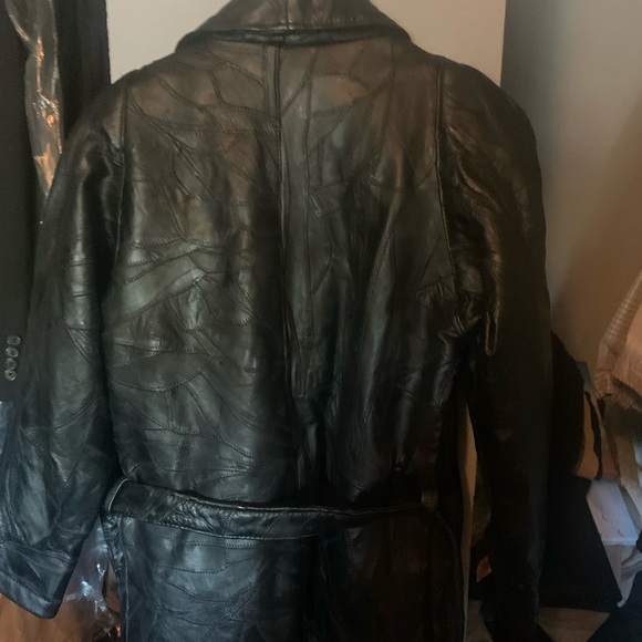 Black leather jacket size Large - Picture 6 of 6